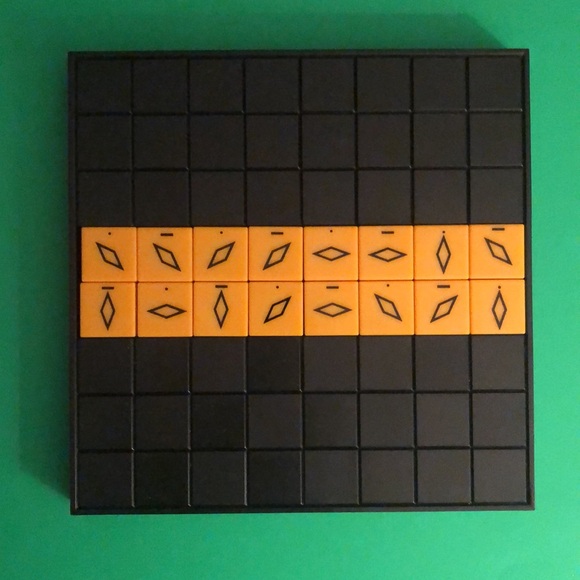 ALADDIN BARRIER BOARD GAME - VINTAGE - GAME OF TACTICAL MOMENTUM - Picture 3 of 13